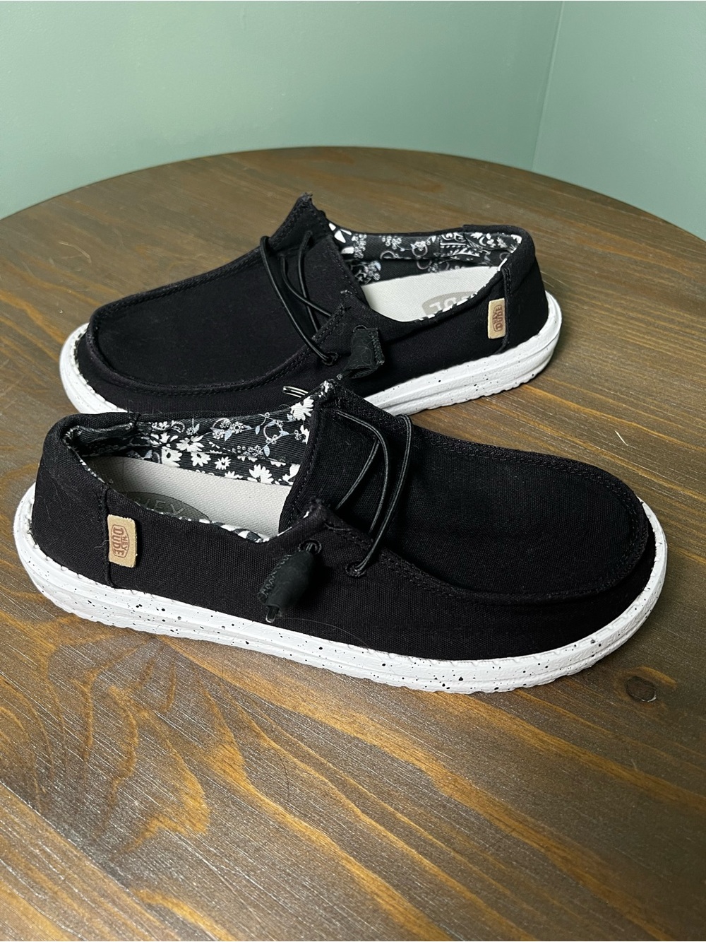 Hey Dude Women’s Wendy Basic Slip On Comfort Shoes Black Odyssey Loafer Size 8